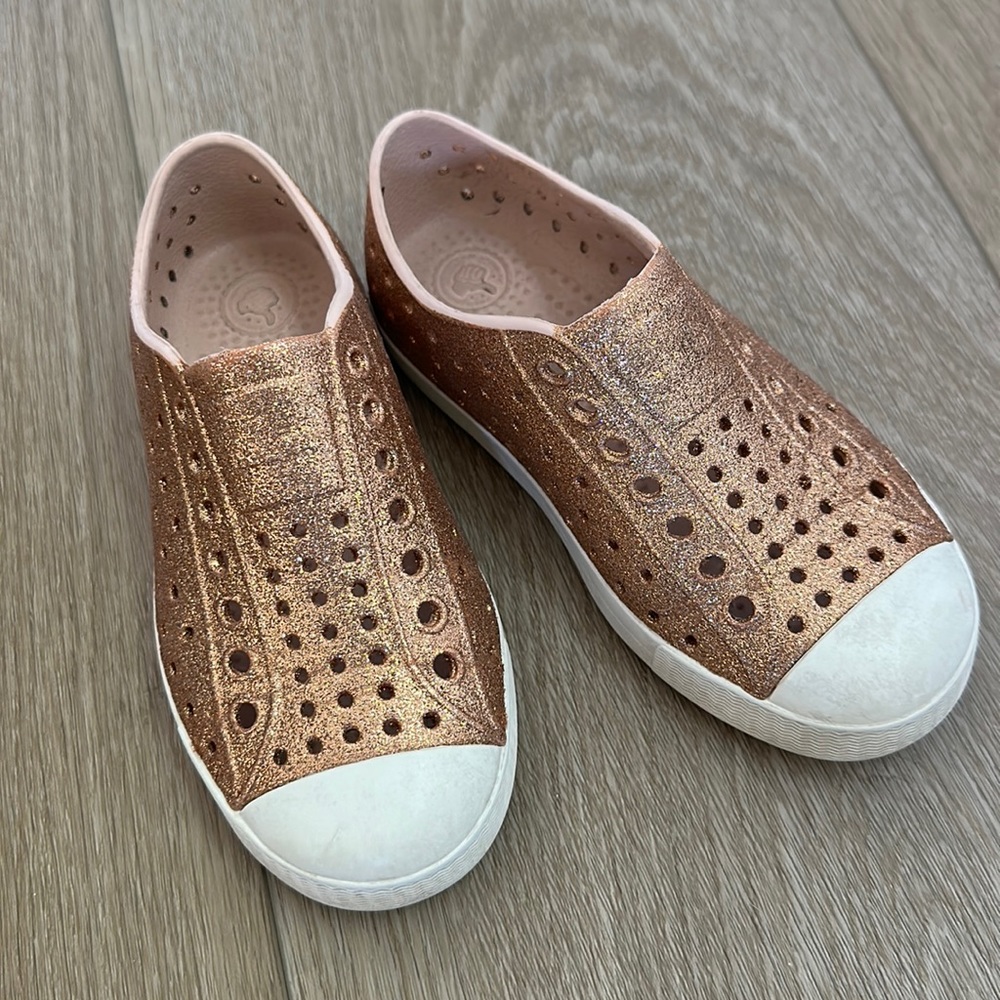 Native Shoes Girls Rose Gold Slip Ons